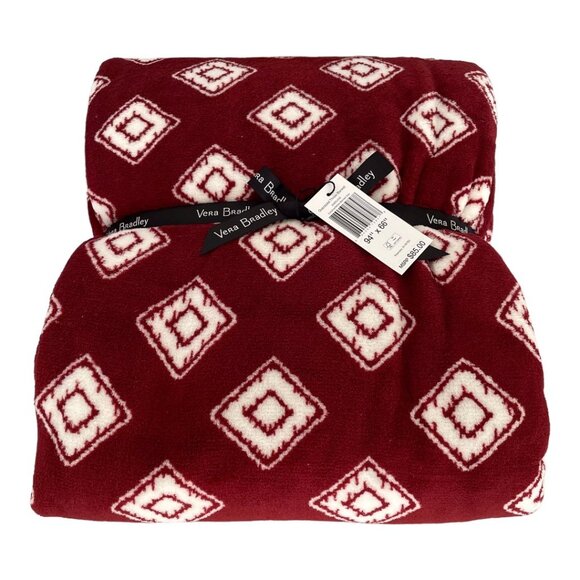 Vera Bradley Cardinal and White Geo Oversized XL Plush Throw Blanket - Picture 7 of 7